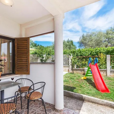 1 Bedroom Gorgeous In *