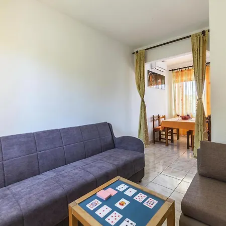 Awesome In With Kitchen Apartment Marcana