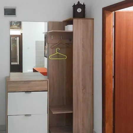 Appartamento Grazioso Con 1 Da Letto A *
